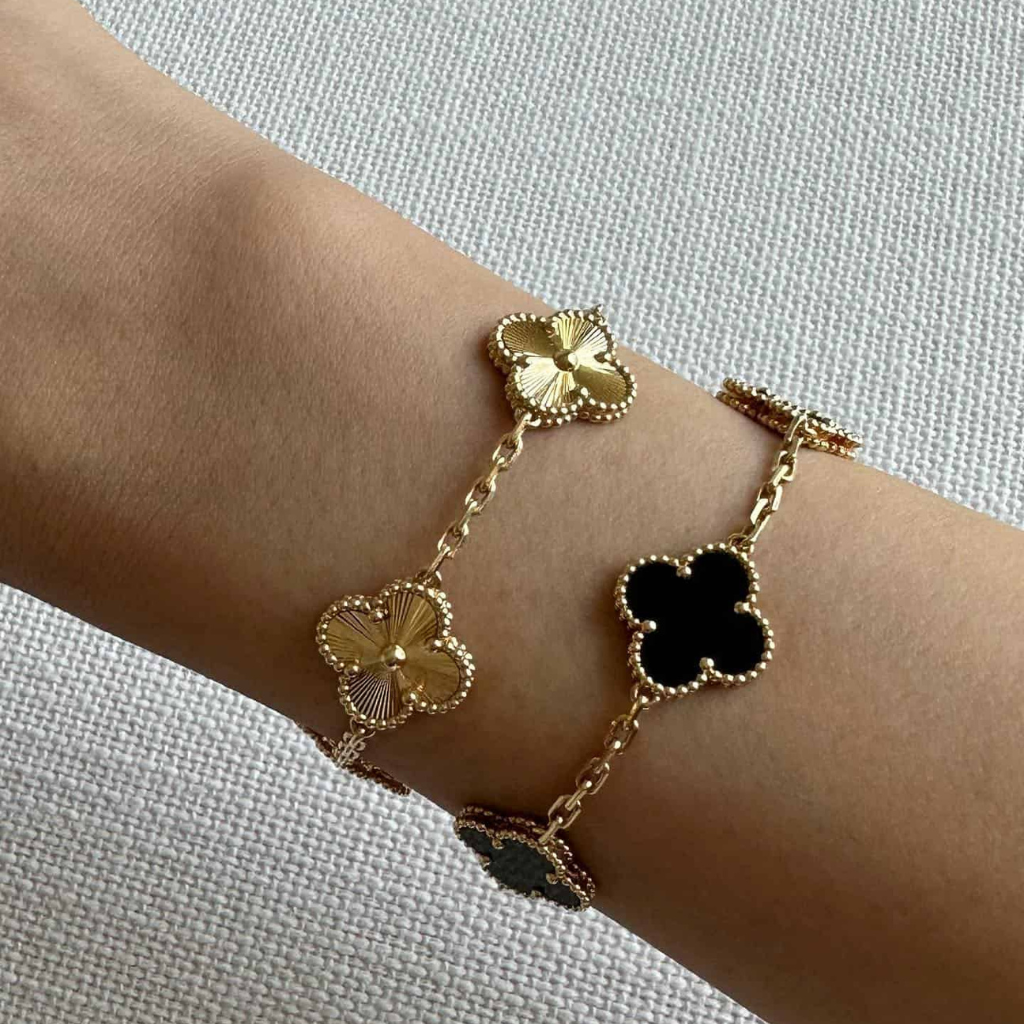 🍀 PULSERA TRÉBOL – ELEGANCIA + CAJITA DE REGALO 🎁 | PAGA AL RECIBIR | 🔥 OFERTA ESPECIAL ECUADOR  🍀 COMPRA 1 Y LLEVA 2 PULSERAS